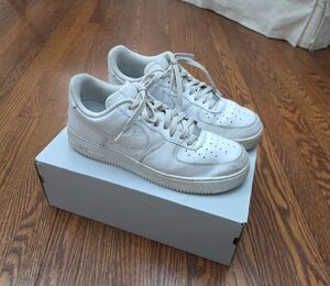 Nike Air Force 1 '07 White Sneakers